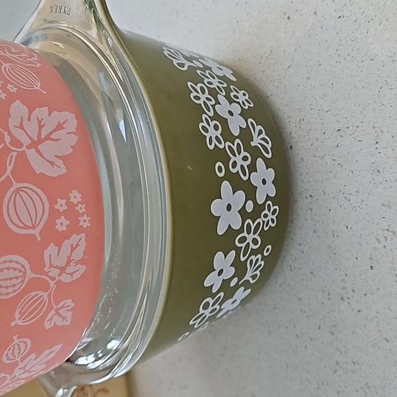 Vintage Pyrex Casserole with lids 4pcs set - Picture 3 of 11